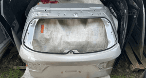 Klapa tylna tył mazda CX60 CX-60 1