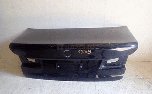 Klapa tył pokrywa bagażnika bmw 5 v G30 sedan 1