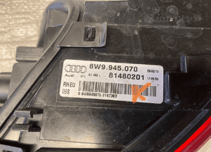 Audi A4 B9 kombi lampa tylna prawa 5