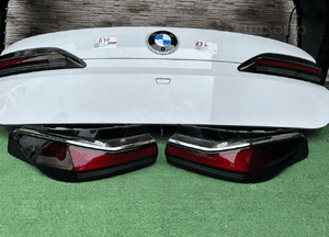Klapa lampy tył tylne zderzak tylny bmw 7 G70 A300 kamera 2