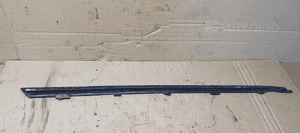Listwa szyby czołowej prawy przód Suzuki Swift IV 77160-63J0 4