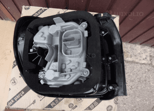 Jeep renegae lampa tylna prawa nowa oryginał 51964231 2