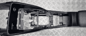 Audi A3 8V 8V5 sedan tunel środkowy podłokietnik lift 8V1863241J 6