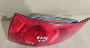 Lampa prawa tył tylna audi tt 8N uk 2