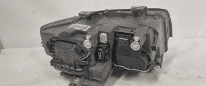 Przod przednia lampa lewa audi A4 B6 4