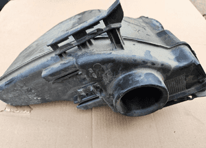Peugeot 307 308 Citroen C4 1.6 VTi THP rezonator powietrza 9656237980 9656237880 8