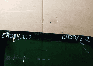 Szyba lewy tył tylna lewa karoseryjna VW Caddy III AS3 04r 6