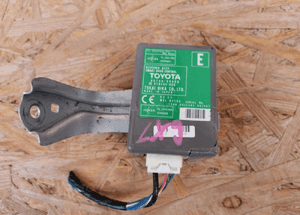 MODUŁ STEROWNIK DRZWI 89740-50090 LEXUS LS 460 600