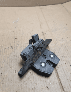 Opel zamek klapy bagaznika tyl 13587646 1