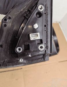 Lusterko prawe zewnętrzne hyundai tucson 3 iii 15-20 8 pin 2