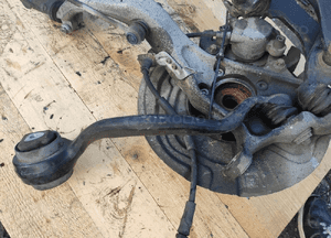 BMW X5 E70 3.0D ZWROTNICA AMORTYZATOR PIASTA ZACISK TARCZA PRAWY LEWY PRZÓD 3