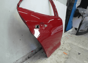 Toyota corolla E21 hb całe drzwi tylne prawe 2