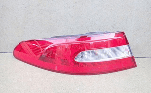 Lampa lewa tylna jaguar xf sedan 07-13 1