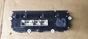 Panel nawiewu klimatyzacji klimy VW Golf V Plus 5