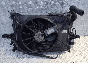 Wentylator chlodnice volvo S-60 2,4 automat radom 1