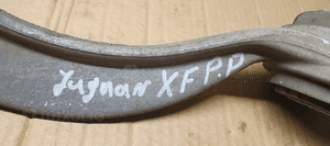 Wahacz prawy przód przedni prawy Jaguar XF X250 9