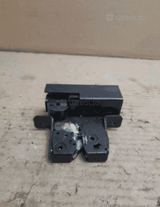Zamek klapy tył nissan qashqai J10 nr 90502AV70A 2