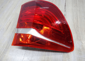 Bmw X3 F25 lampa lewy tył 7217311 4