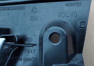 Volvo  S60 XC70 V70 klamka drzwi przod przednia  prawa 8693727 4