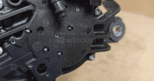 # SILNICZEK WYCIERACZKI TYŁ VW GOLF V  nr 1K9955711A 3