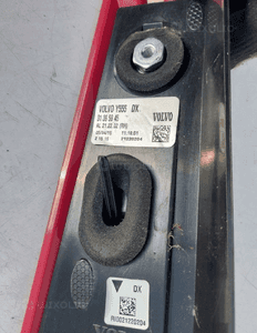 VOLVO V40 II LAMPA TYŁ prawa 31395845 9