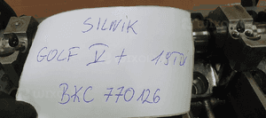 Silnik słupek blok silnika VW Golf V Plus 1.9 TDI BKC 9