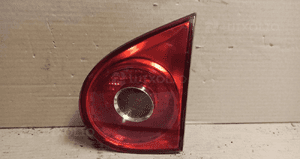 Lampa prawy tył w klapę vw golf v nr 1K6945094F 1