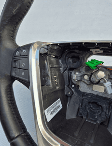 VOLVO V60 S60 II V40 II KIEROWNICA SKÓRA MULTIFUNKCJA 31250592 3