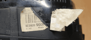 Licznik zegary Audi A4 B6 1.9 TDI 8E0920900M 8