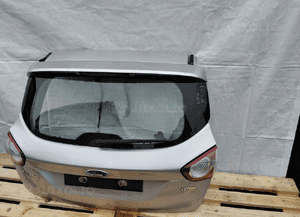 Klapa pokrywa bagażnika tył tylna ford kuga MK1 kompletna zderzak błotnik 3