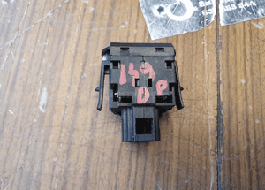Przelacznik 6X0941333A Pokretlo Regulacja Wysokosci Swiatel VW Lupo Polo III 3 6