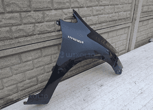 Toyota auris lift 2010-2013 błotnik przedni prawy 3