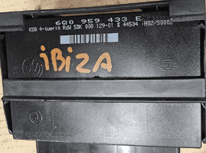 VW Polo Skoda Fabia Seat  Ibiza  modul sterownik komfortu 6Q0959433A   6Q0959433E 2