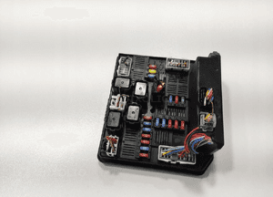 MODUŁ SKRZYNKA BEZPIECZNIKÓW BSI BCM RENAULT KOLEOS I 284B7JY00A 2008-2011 3