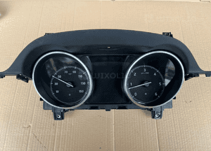 Licznik RHD JK72-10F844 Land Rover Discovery Sport L550 2.0 D 1