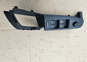 Audi A4 B8 panel sterowania szyb 2