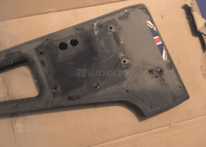 Błotnik przedni lewy górna część Land Rover Defender 2