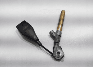 NAPINACZ ZAPIĘCIE PASA PRAWY PRZÓD PRZEDNI RENAULT TRAFIC II VIVARO A 01-06 3