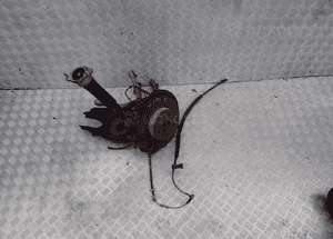 ZWROTNICA PIASTA WAHACZ PRAWY TYL MERCEDES W204 RADOM 1