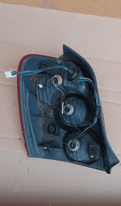 MAZDA 323 LIFT LAMPA tył tylna prawa 2
