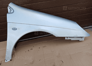 Błotnik prawy przód przedni Citroen C5 I EZRC 1