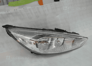 Ford focus MK3 lift zwykła idealna lampa przednia prawa 2
