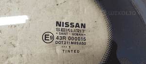 Szyba karoseryjna lewy tył tylna lewa Nissan Almera Tino AS2 01r 5