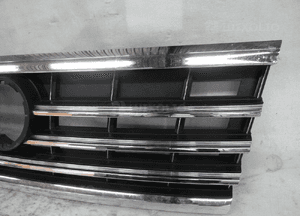 Vw touareg iii idealny grill atrapa 760 3