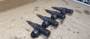 Pompowtryskiwacz pompowtryskiwacze komplet VW Passat B6 1.9 TDI 038130073AG 8