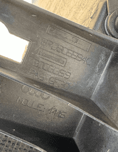 Audi A3 8P0 lift pas przedni wzmocnienie 08-11 5