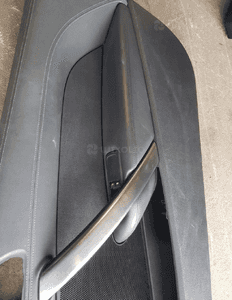 Boczek drzwi prawy przód peugeot rcz 2