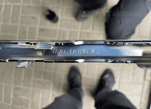 Ford focus MK4 listwa chrom zderzak przód 3