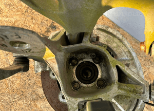 BMW 5 F10 F11 Zwrotnica tył Prawa - 16412 3