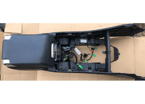 Tunel środkowy czarny z lodówką Range Rover Sport L320 1